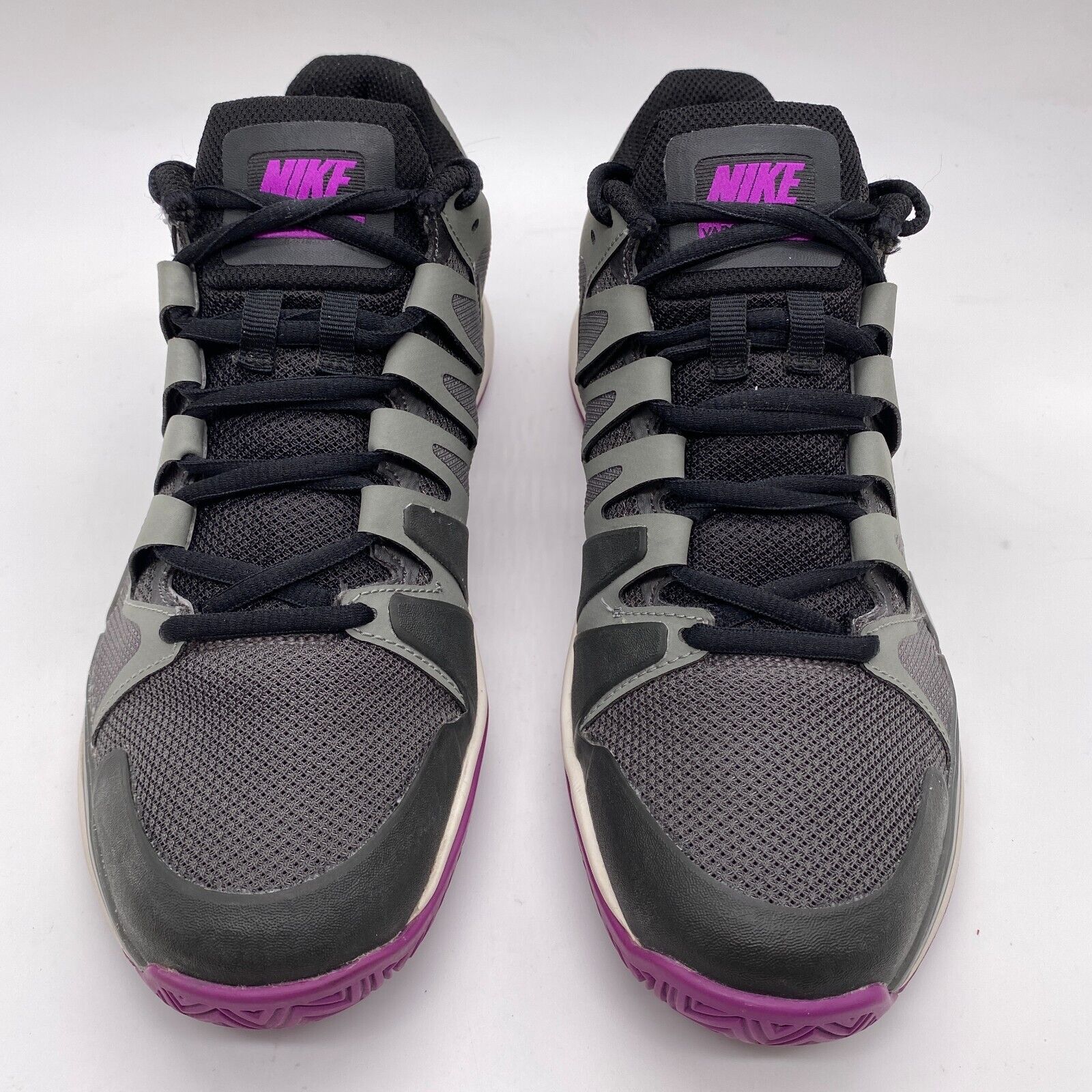 Nike Zoom Vapor 9.5 Tour Women Size 8 Gray Black Tennis Shoes Athletic Low Top
