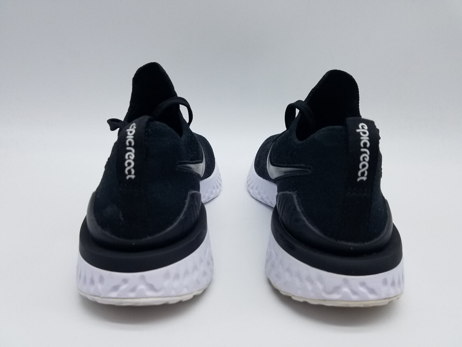 Nike Epic React Flyknit 2 Women's Running Shoes Size 8 Black