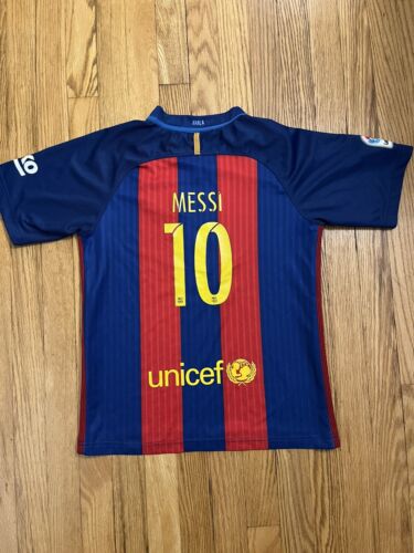 Lionel Messi #10 Barcelona FCB Jersey (Youth Medium) UNICEF Blue Red Striped