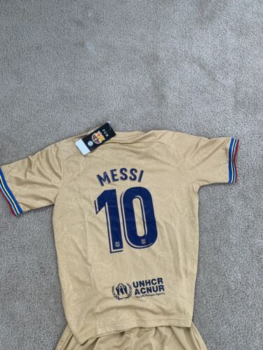 Nike Barcelona Messi Gold Soccer Adult Jersey Small With Shorts. New With Tags