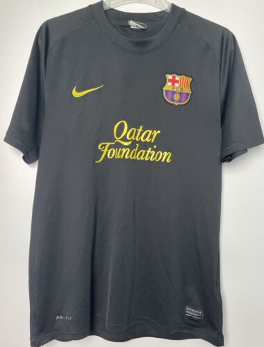 Barcelona Away football shirt 2011 - 2012 nike M jersey