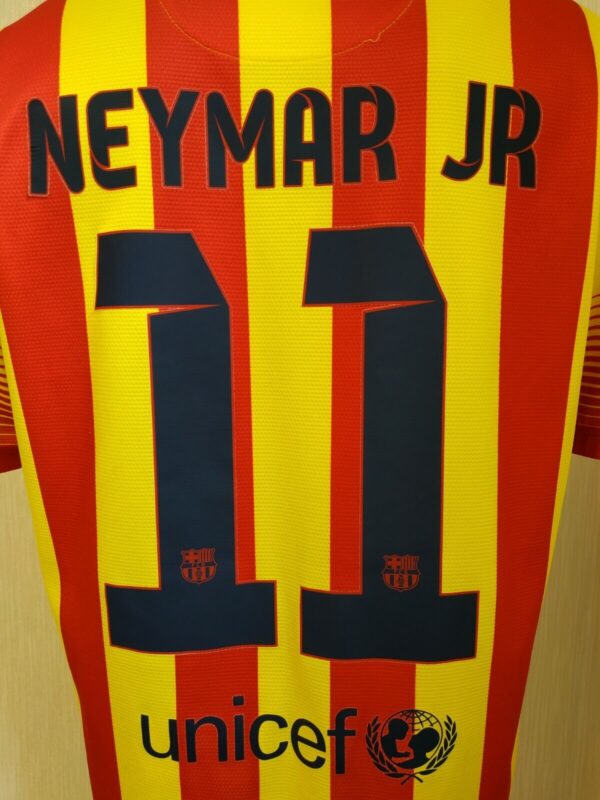 Barcelona football jersey away shirt 2013-2014 Neymar Jr size M