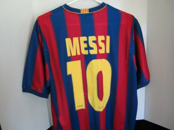 FC BARCELONA MESSI jersey size XL