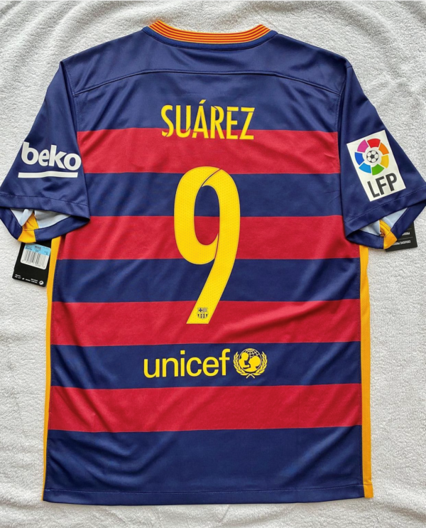(BNWT) Barcelona home La Liga 2015 2016 Suarez